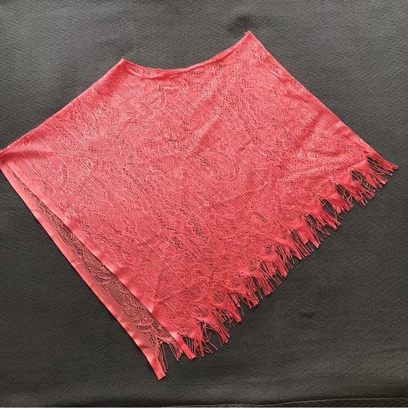 Vintage Accessories - Vintage Coral Pink Lace Fringed Poncho Shawl Scarf Unique
